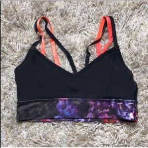 Lululemon bra top.